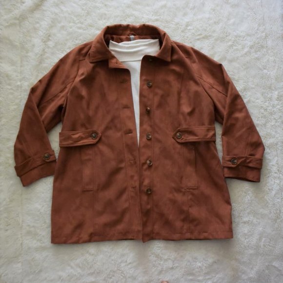 FAUX SUEDE PLUS SIZED JACKET NWT - Picture 2 of 6